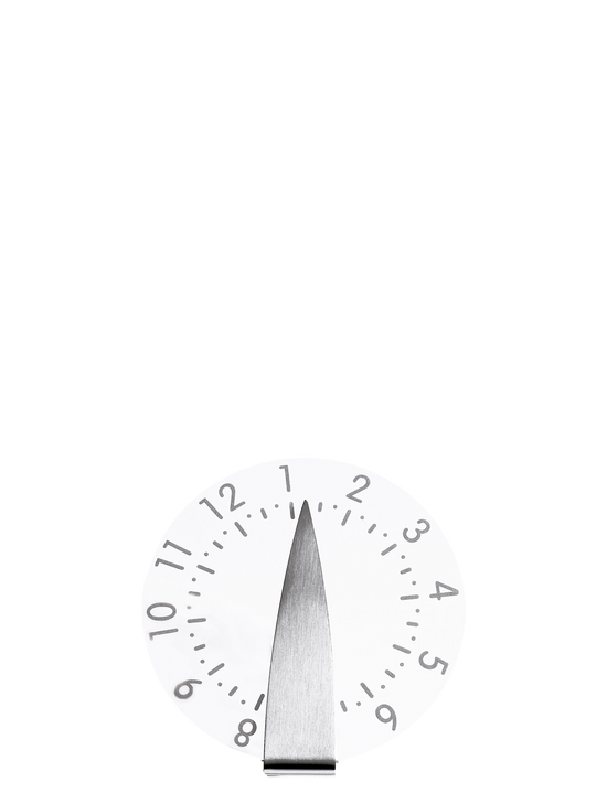 3100
